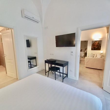Li Frati Suite Lecce Exterior photo