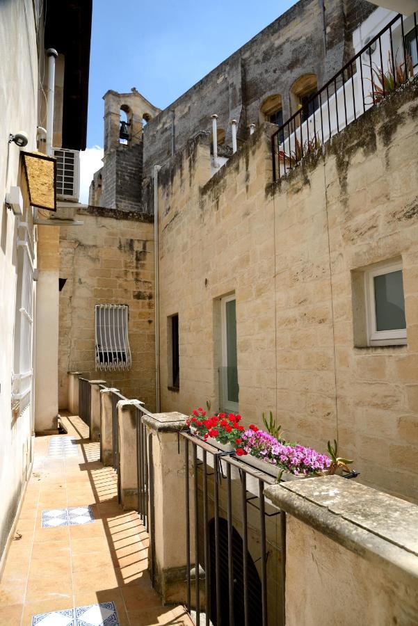 Li Frati Suite Lecce Exterior photo