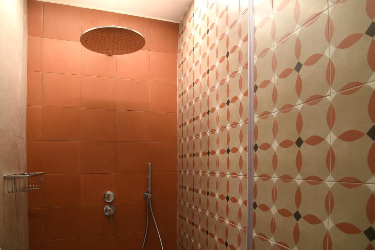 Li Frati Suite Lecce Exterior photo