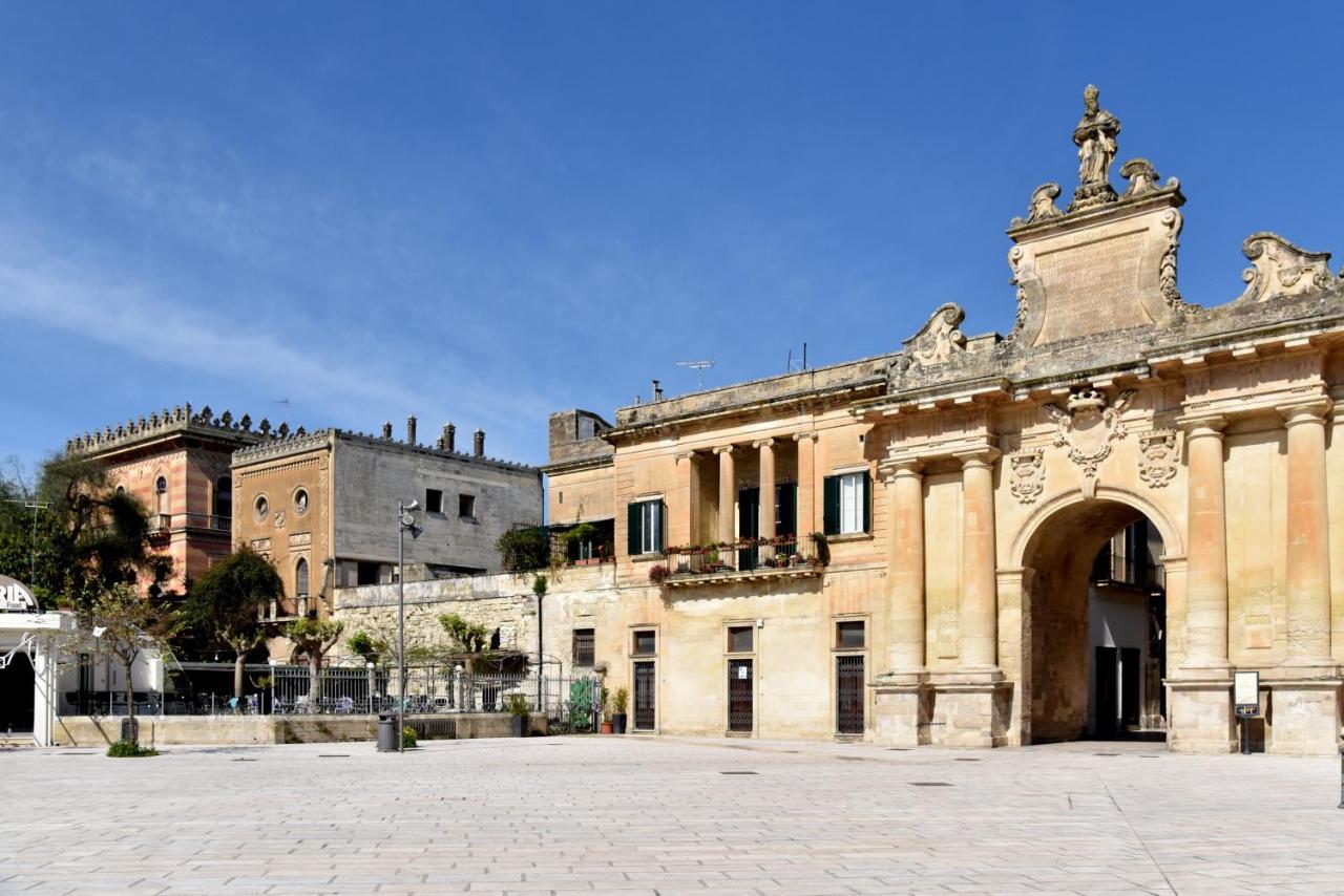 Li Frati Suite Lecce Exterior photo