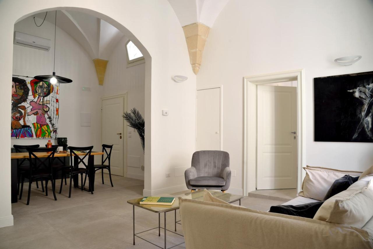 Li Frati Suite Lecce Exterior photo