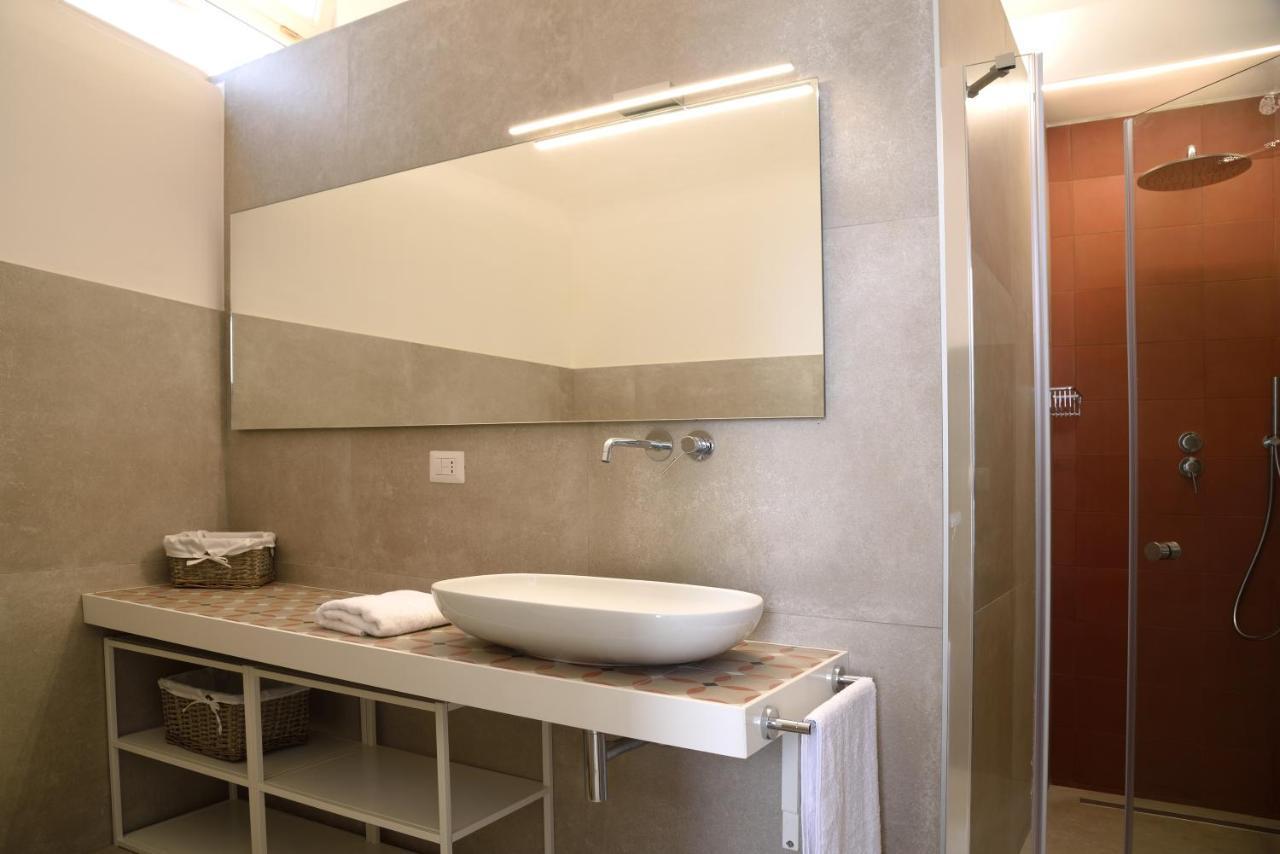 Li Frati Suite Lecce Exterior photo