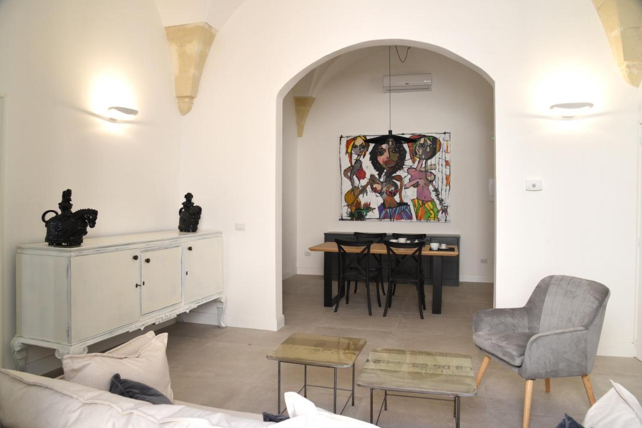 Li Frati Suite Lecce Exterior photo