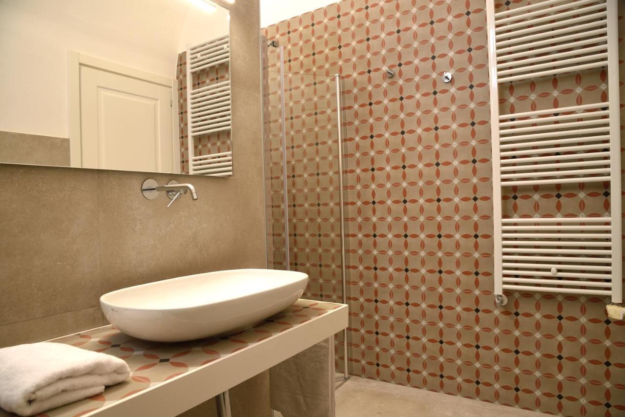 Li Frati Suite Lecce Exterior photo