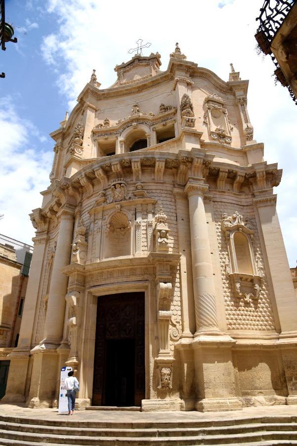 Li Frati Suite Lecce Exterior photo
